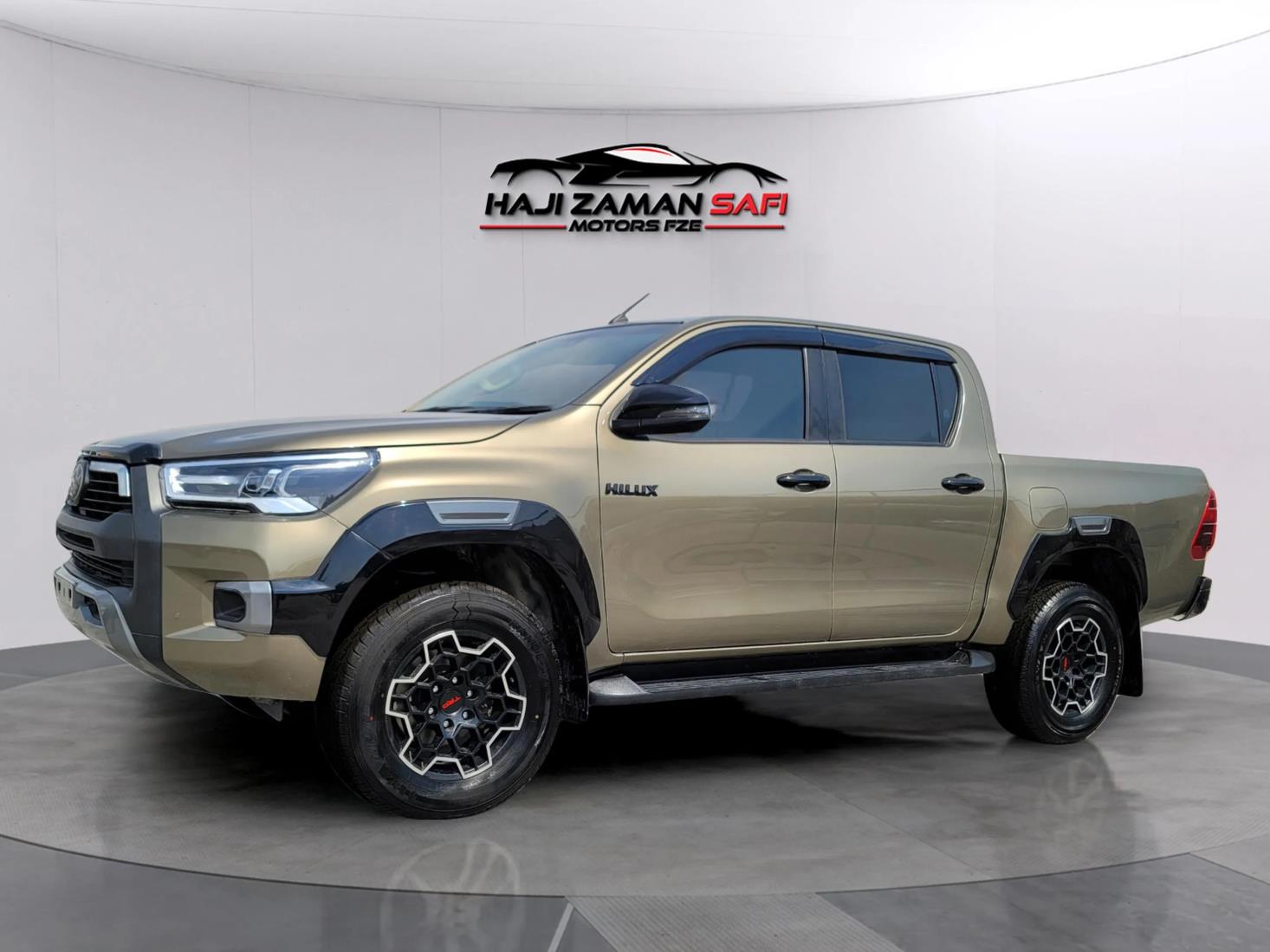 Used Toyota Hilux RUGGED X 1gd gd6 2025 diesel