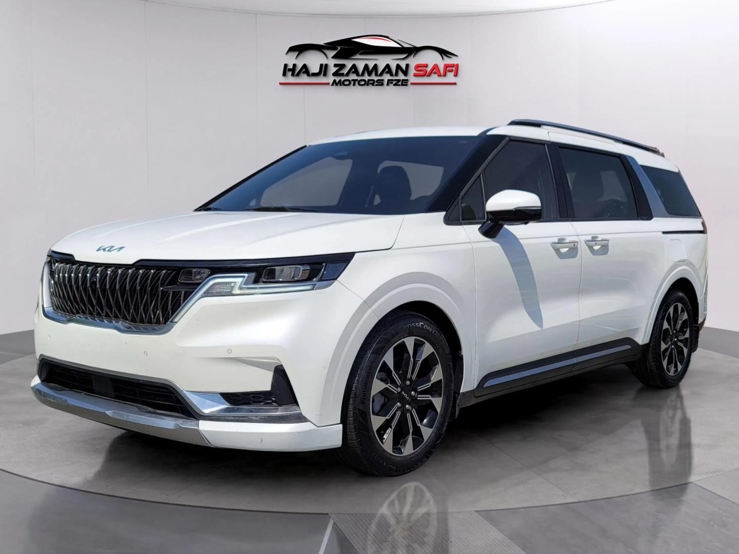 KIA CARNIVAL LEFT HAND DRIVE 2023